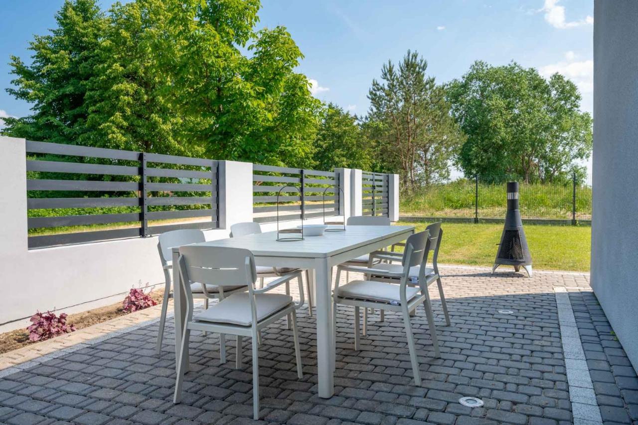 Seaesta Darlowo - Komfortowe Pokoje I Apartamenty ภายนอก รูปภาพ