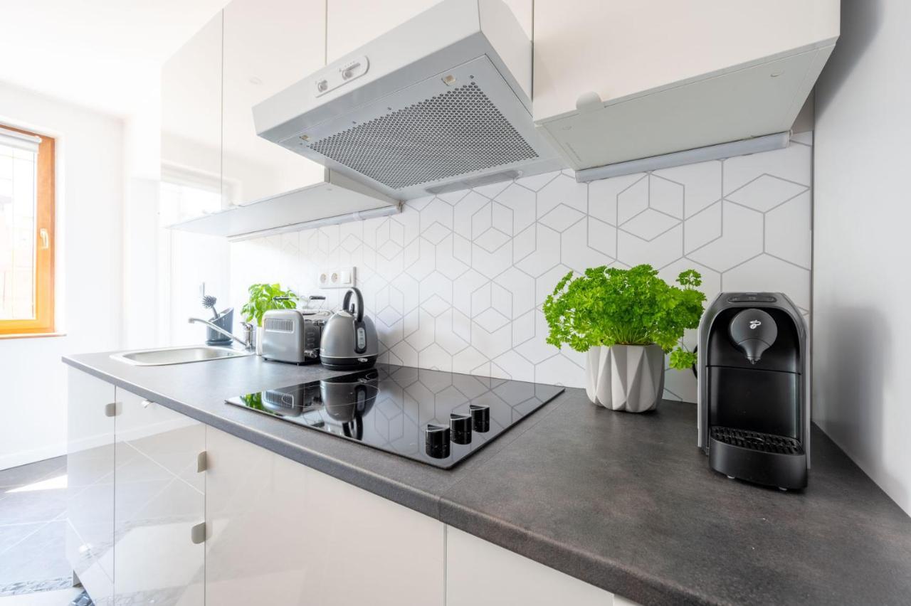 Seaesta Darlowo - Komfortowe Pokoje I Apartamenty ภายนอก รูปภาพ